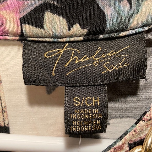 Blouse - Picture 3 of 7